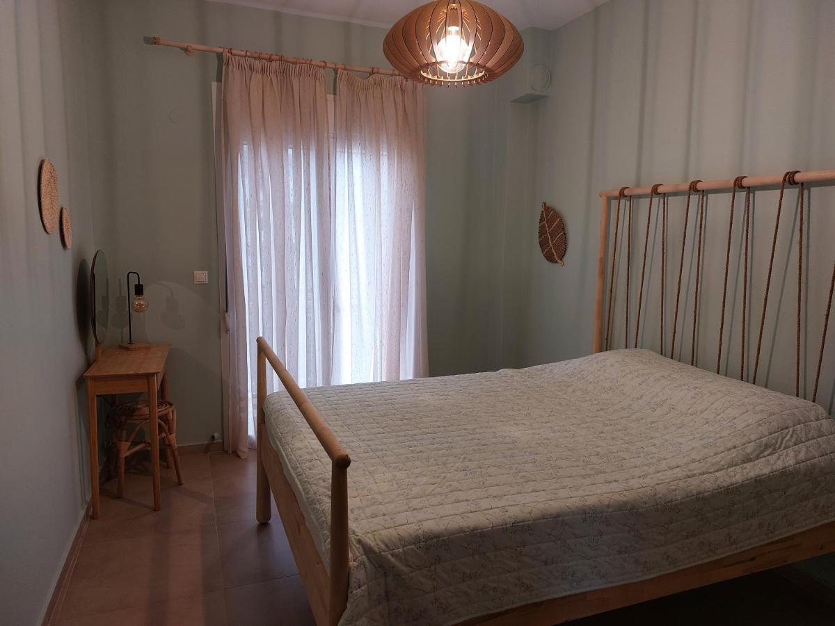 شقة Sea Breeze Nea Iraklitsa المظهر الخارجي الصورة