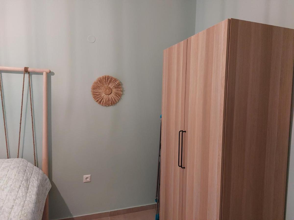 شقة Sea Breeze Nea Iraklitsa المظهر الخارجي الصورة